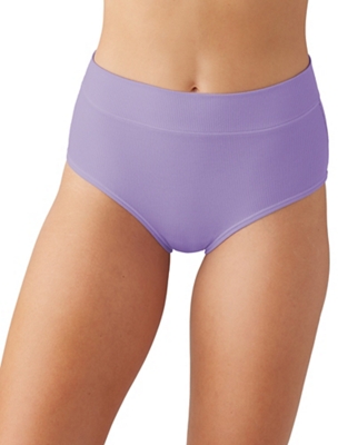 Wacoal Feeling Flexible Seamless Hi Cut Brief