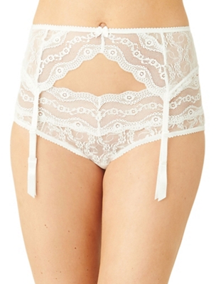 b.tempt'd by Wacoal Lace Kiss Thong