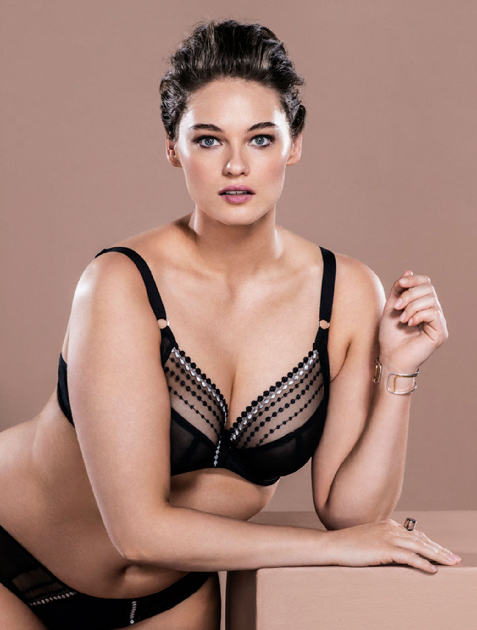 Wacoal EL8900 Elomi Matilda Underwire Plunge Bra eBay